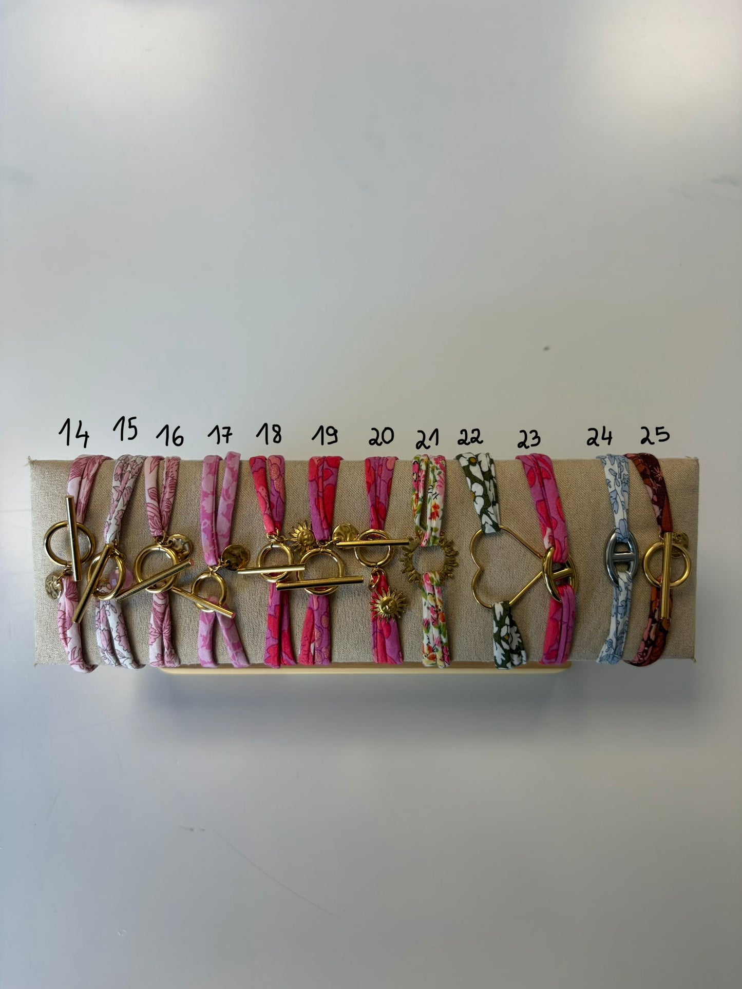 Bracelet réglable en tissu