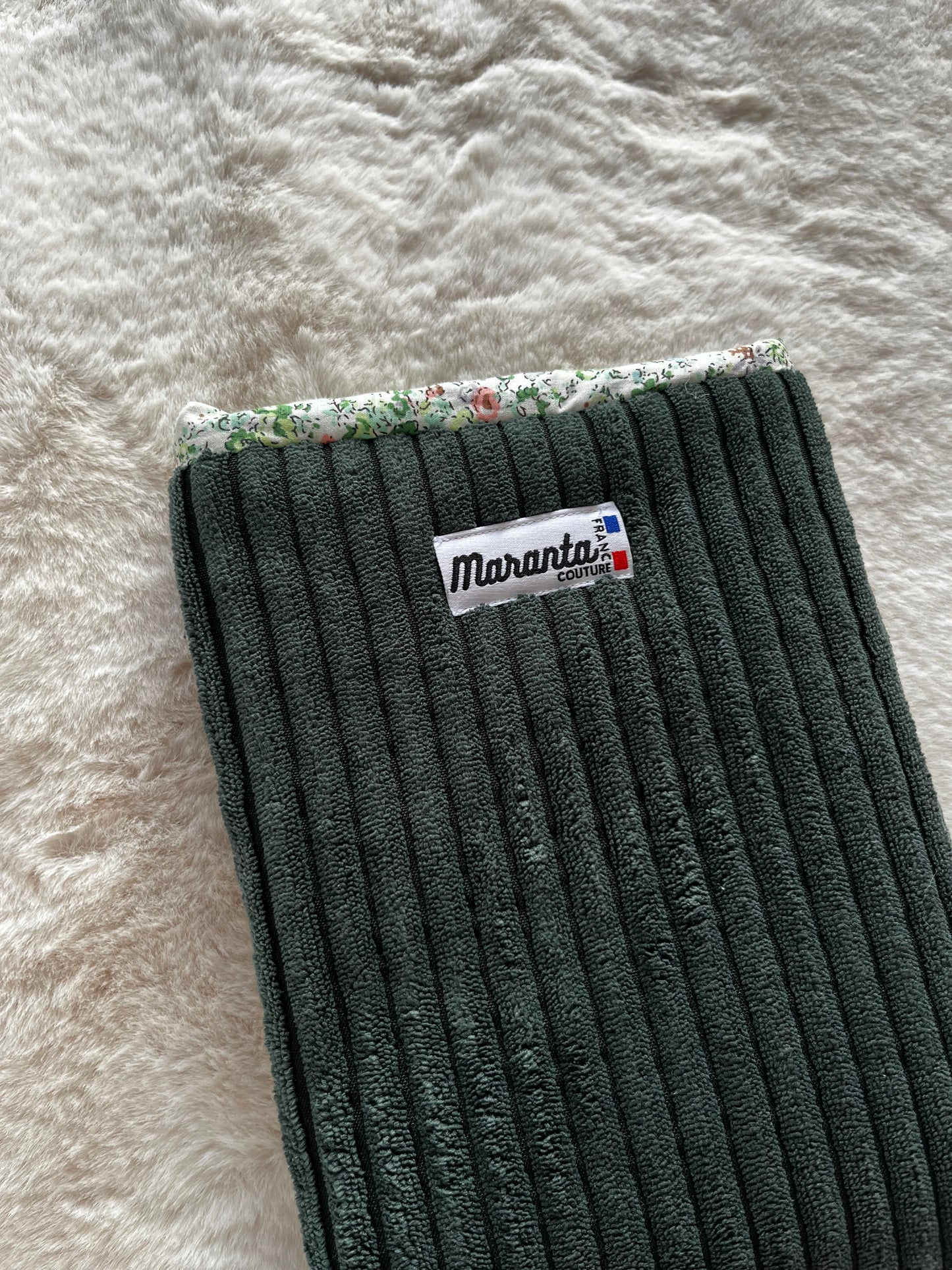 Pochette à livre velours kaki foncé