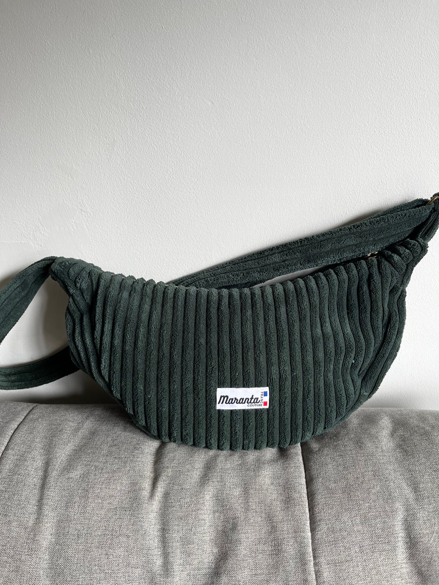 Sac demi-lune kaki