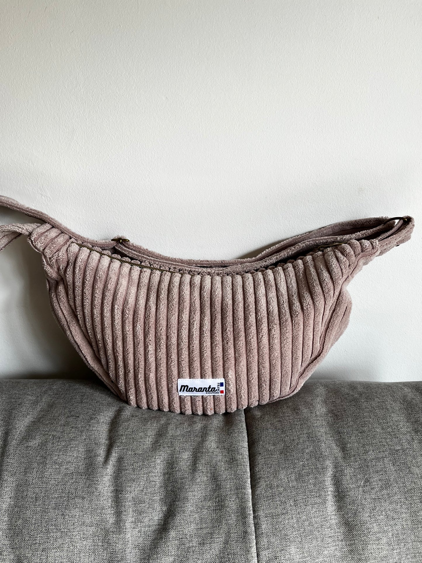 Sac demi-lune vieux rose