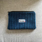 Pochette plate velours grosses côtes bleu foncé